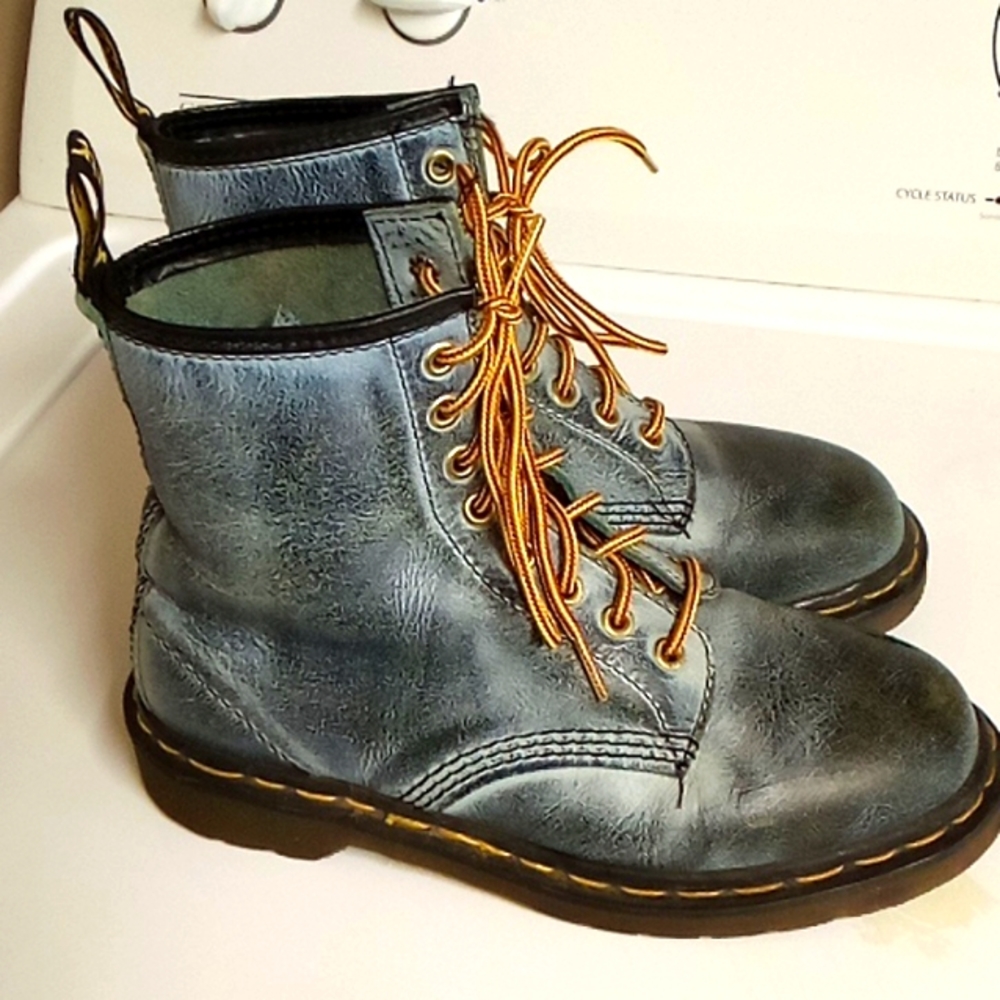 Doc  Martens Size 5